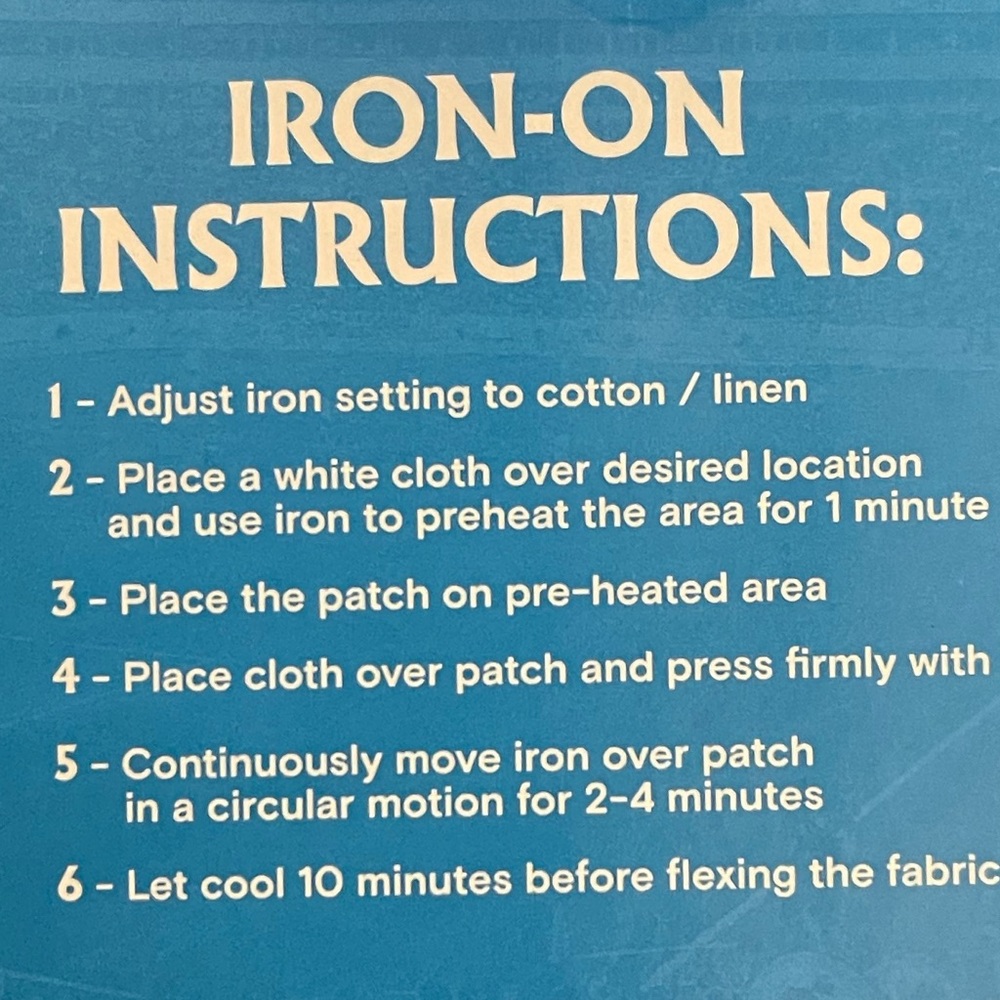 Among Us iron on patch - Picture 3 of 3
